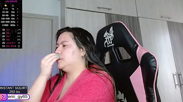 emilyn grey1 online show from April 2026 04:37:01 PM