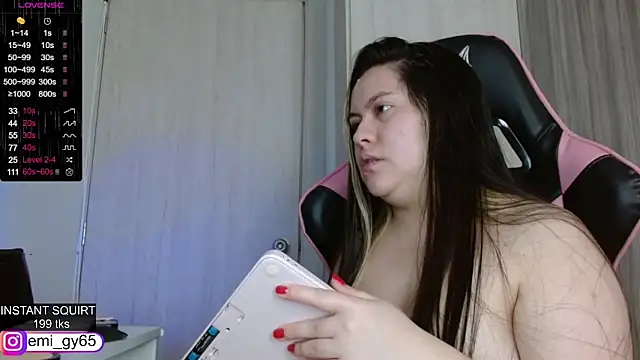 emilyn grey1 online show from March 2026 04:45:01 PM