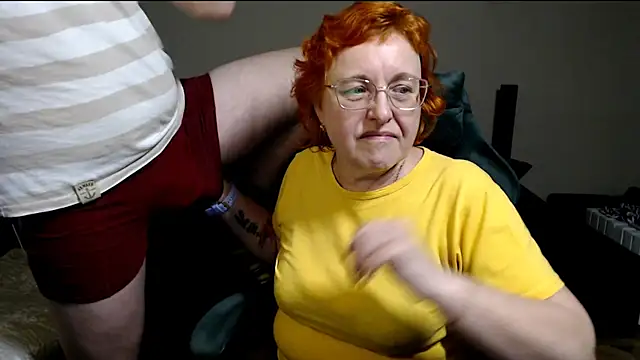 JoannaAndNeighbour online show from February 2026 07:34:01 PM