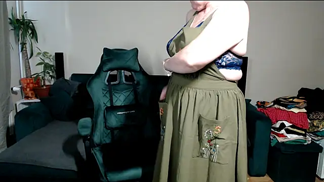 JoannaAndNeighbour online show from March 2026 06:30:02 AM