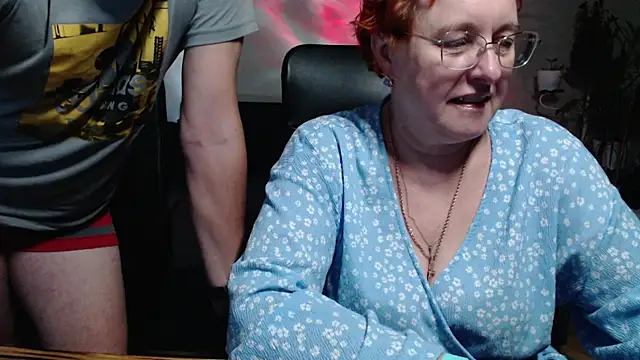 JoannaAndNeighbour online show from November 2025 09:13:01 AM