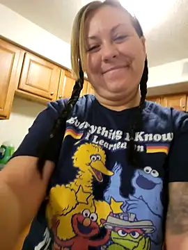 ImpressYouDaily online show from February 2026 03:14:01 PM