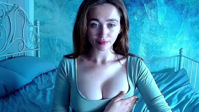 Snapshot of millllina chatting on September 2025 03:01:01 PM millllina online show from September 2025 03:01:01 PM