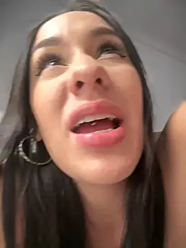 Snapshot of __IRIS__ chatting on November 2025 05:35:02 PM IRIS online show from November 2025 05:35:02 PM