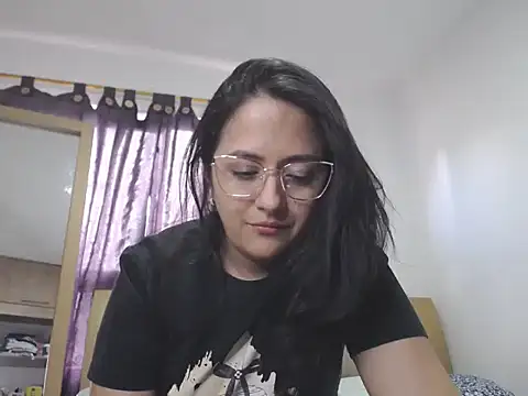 Jandylovee online show from April 2026 08:12:02 PM