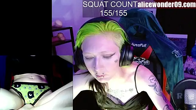 alicewonder09 online show from October 2025 04:48:01 AM