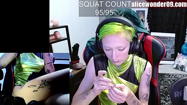 alicewonder09 online show from October 2025 04:46:02 AM