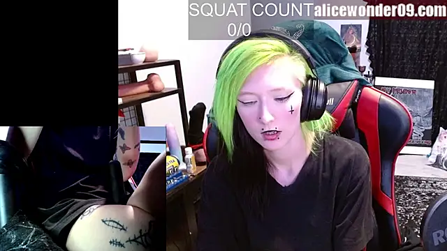 alicewonder09 online show from October 2025 02:54:01 AM