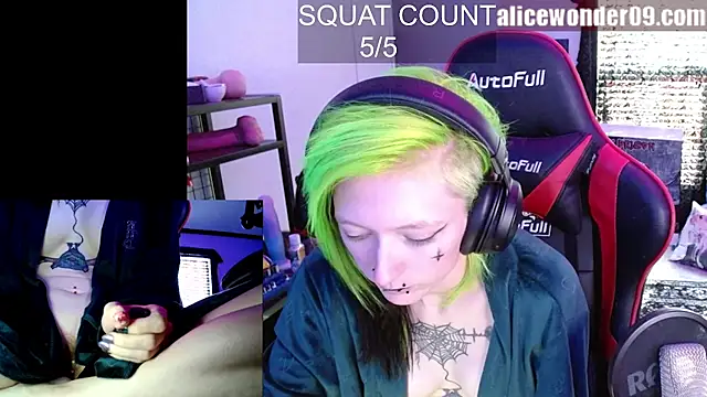 alicewonder09 online show from October 2025 04:04:02 PM