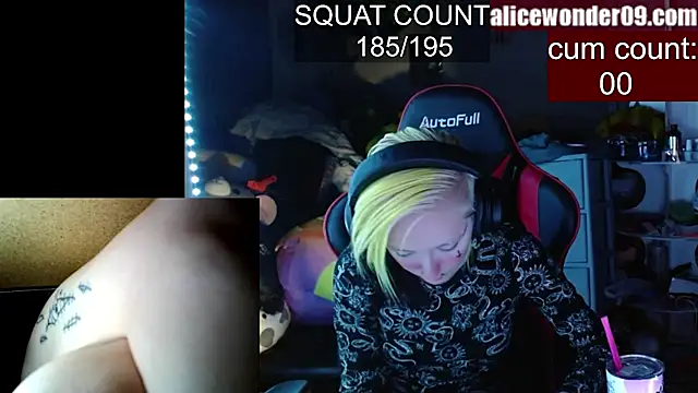alicewonder09 online show from February 2025 05:26:02 AM