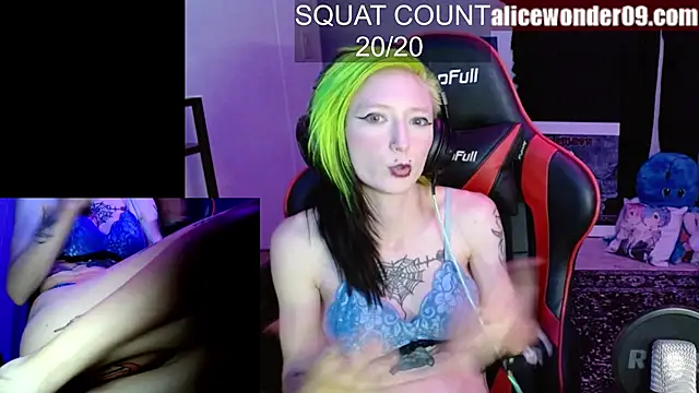 alicewonder09 online show from November 2025 05:01:02 AM