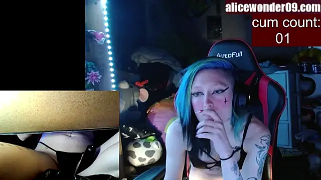 alicewonder09 online show from February 2025 04:12:01 AM