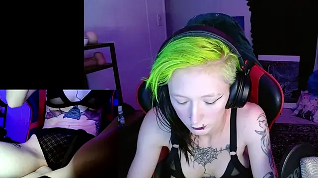 alicewonder09 online show from November 2025 05:21:01 AM