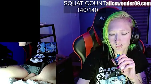 alicewonder09 online show from September 2025 04:28:02 AM