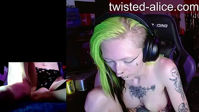 alicewonder09 online show from May 2026 03:38:02 AM