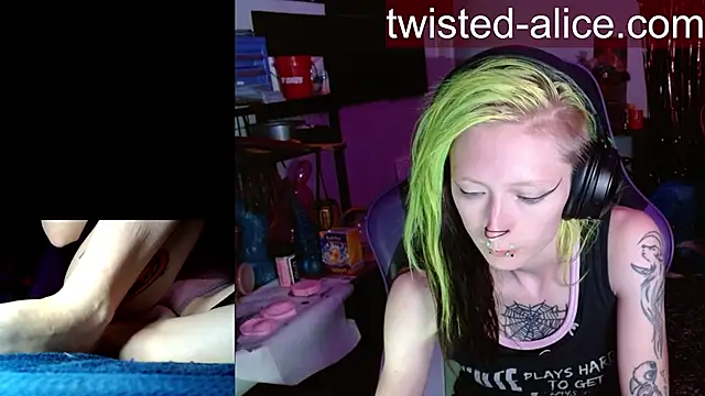 alicewonder09 online show from May 2026 03:24:01 AM