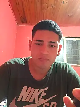 Snapshot of ynose2 chatting on September 2025 11:27:02 PM ynose2 online show from September 2025 11:27:02 PM