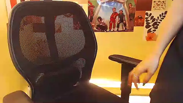   Aashiii online show from January 2025 08:57:02 AM