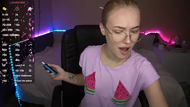 AmandaFiree online show from October 2025 04:47:02 AM