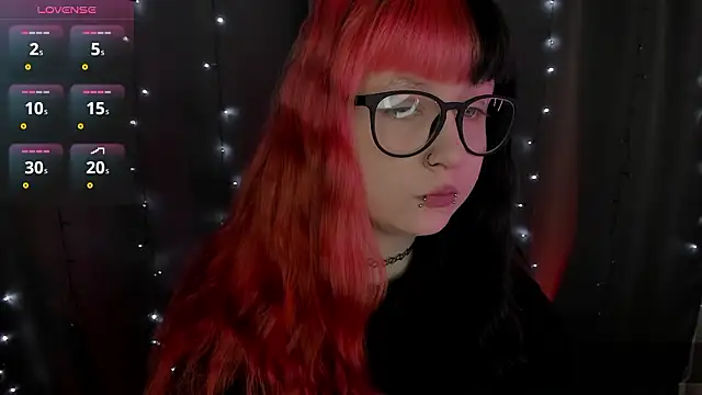 t0riayun0 online show from February 2026 07:34:01 PM