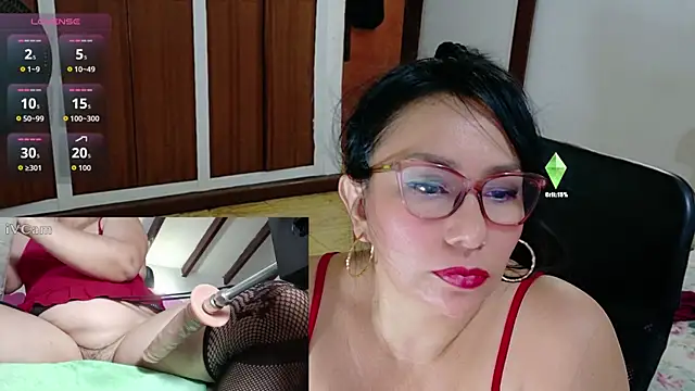 hottplay online show from April 2026 10:29:02 PM