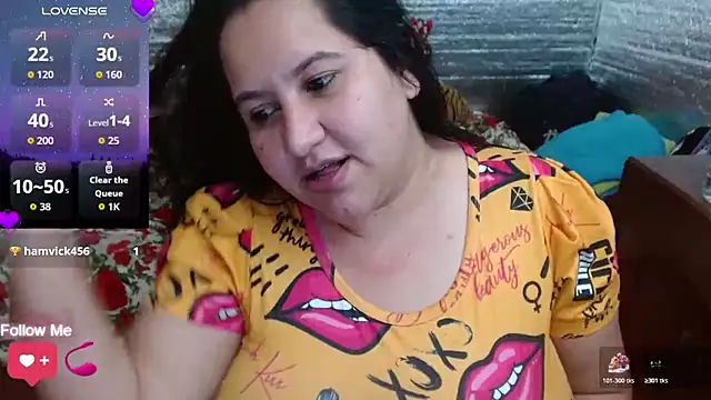 EMILY-NESSA online show from November 2025 11:42:01 PM