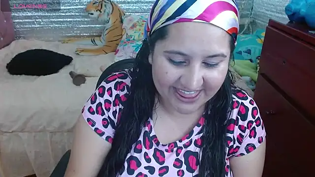 EMILY-NESSA online show from March 2025 04:45:01 PM