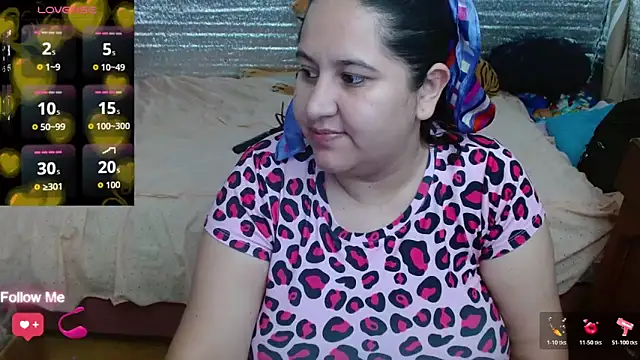 EMILY-NESSA online show from March 2026 01:46:02 PM