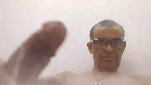 Snapshot of jrfm14 chatting on October 2025 02:52:01 PM jrfm14 online show from October 2025 02:52:01 PM