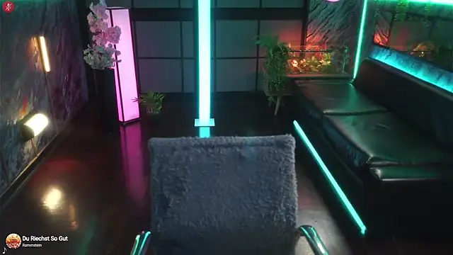 alessa goreng online show from October 2025 01:06:02 AM