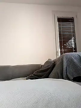 Viola sweet honey online show from April 2026 07:37:01 AM