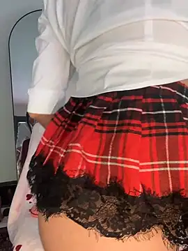 rosexx96 online show from February 2026 05:45:02 PM