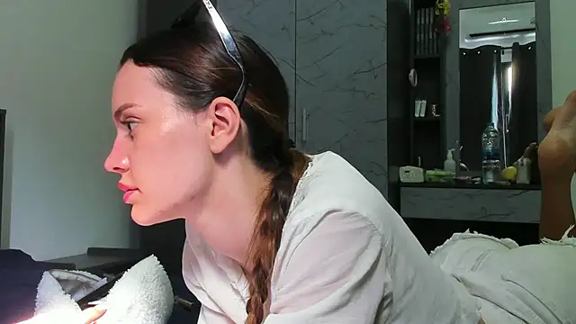 Lex Love online show from February 2025 08:18:02 AM