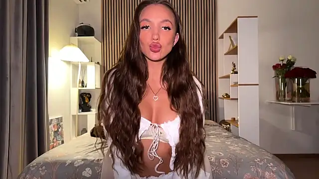 Lex Love online show from March 2026 06:55:01 PM