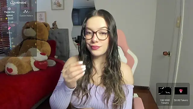 Snapshot of samysweet_8 chatting on February 2026 01:19:01 PM samysweet 8 online show from February 2026 01:19:01 PM