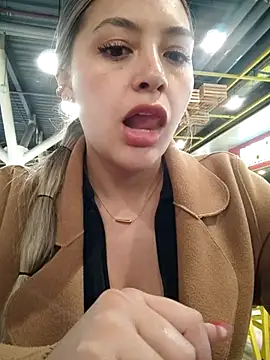 alana 69 online show from February 2026 09:37:01 PM