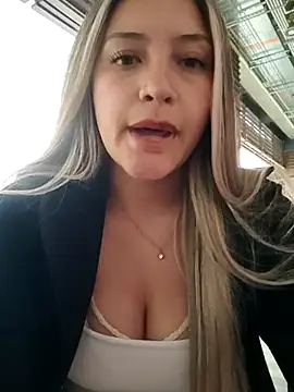 alana 69 online show from March 2026 10:21:01 PM