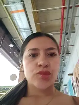 alana 69 online show from December 2025 10:04:01 PM