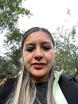 alana 69 online show from March 2026 10:44:01 PM