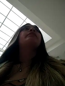 alana 69 online show from September 2025 06:28:02 PM