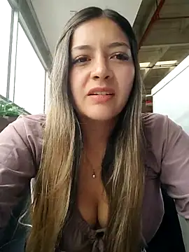 alana 69 online show from March 2025 03:25:01 PM