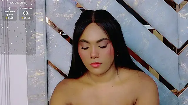 Sara Boom online show from April 2026 07:54:02 PM