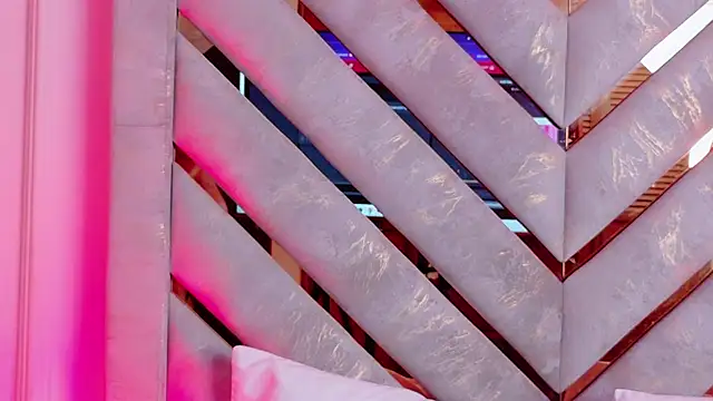 Sara Boom online show from January 2026 01:50:02 PM