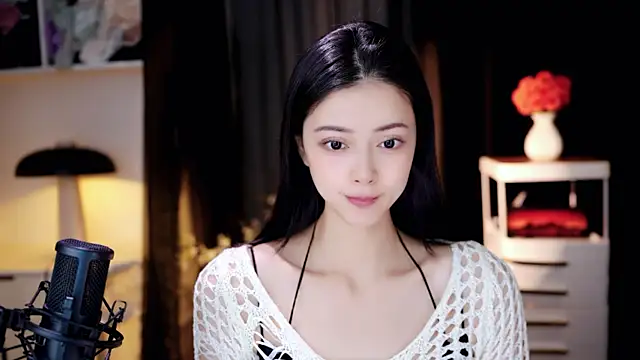 Ocean--Lili online show from May 2026 02:22:01 PM