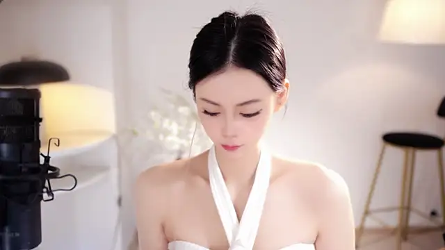 Ocean--Lili online show from January 2026 01:28:02 PM