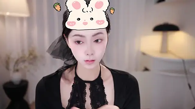 Ocean--Lili online show from October 2025 02:16:02 PM