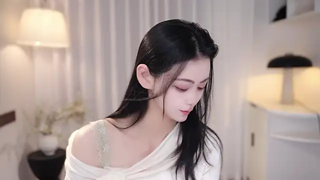Ocean--Lili online show from October 2025 02:19:02 PM