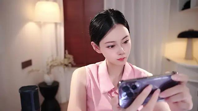 Ocean--Lili online show from September 2025 02:17:02 PM