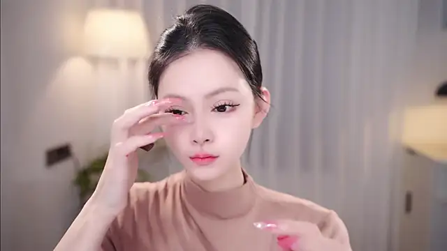 Ocean--Lili online show from November 2025 02:10:02 PM