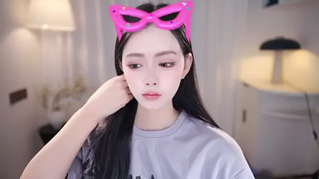 Ocean--Lili online show from October 2025 06:34:01 AM